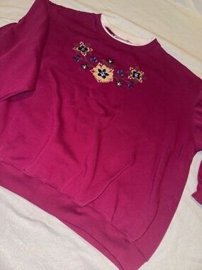 Bold Spirit Vintage Embroidered Floral Crewneck 2X